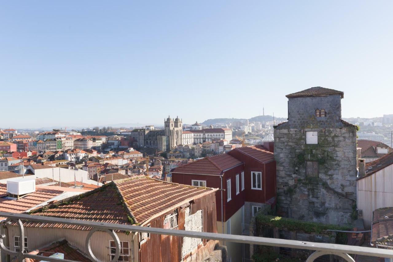 Porto And Clerigos Views By Porto City Hosts Luaran gambar