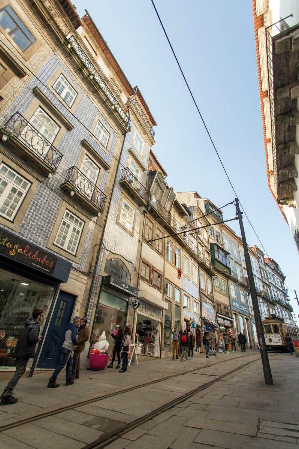 Porto And Clerigos Views By Porto City Hosts Luaran gambar
