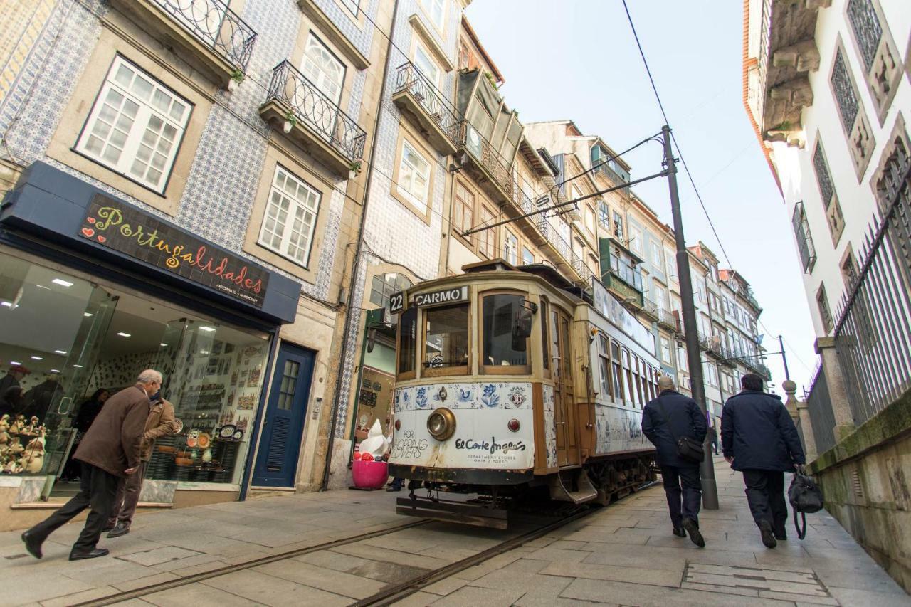 Porto And Clerigos Views By Porto City Hosts Luaran gambar