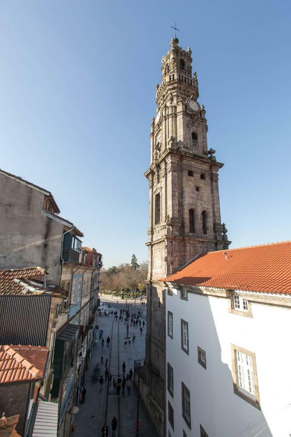 Porto And Clerigos Views By Porto City Hosts Luaran gambar