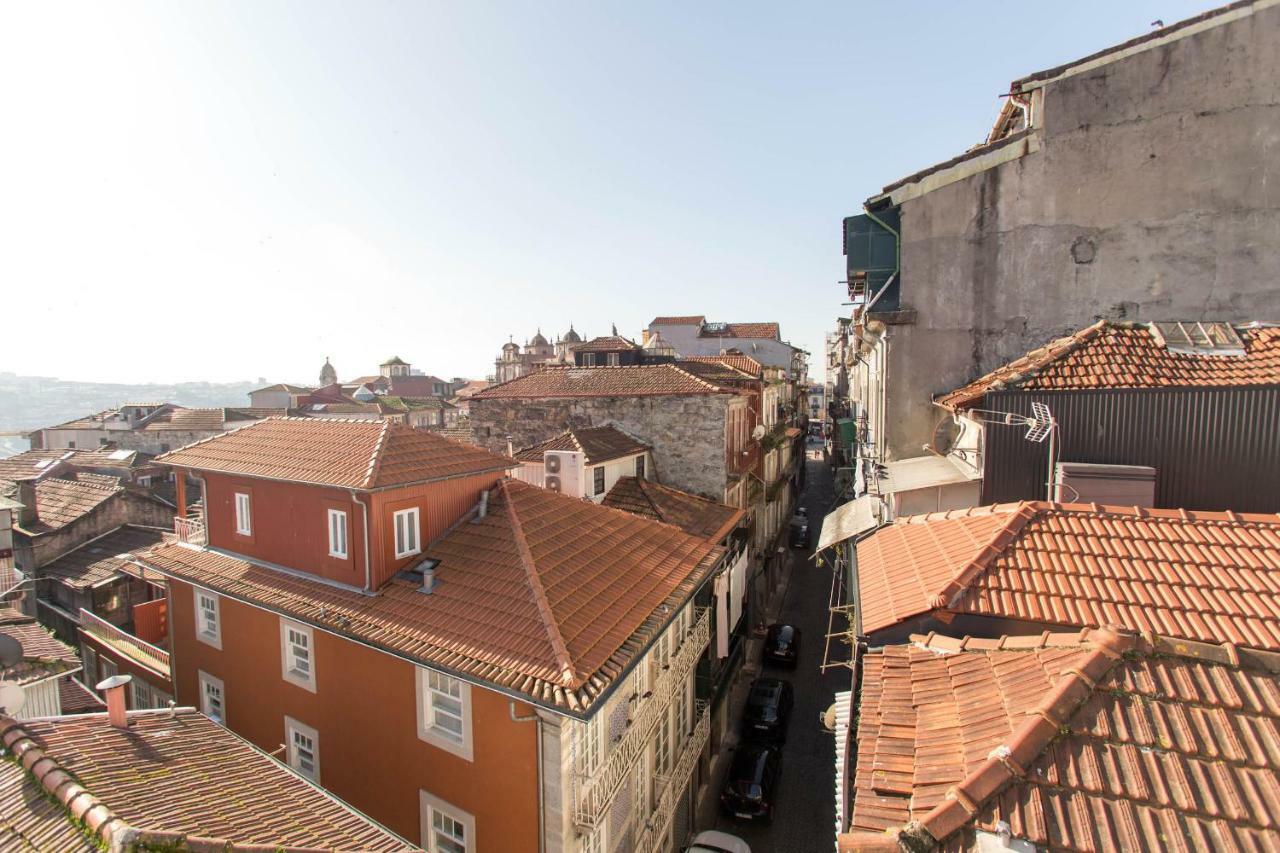 Porto And Clerigos Views By Porto City Hosts Luaran gambar