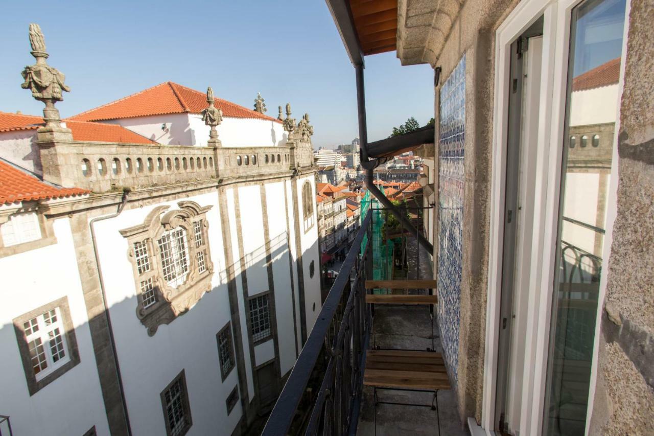 Porto And Clerigos Views By Porto City Hosts Luaran gambar