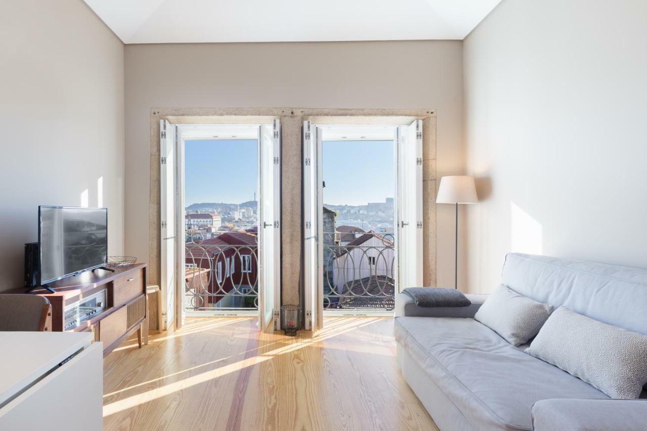 Porto And Clerigos Views By Porto City Hosts Luaran gambar